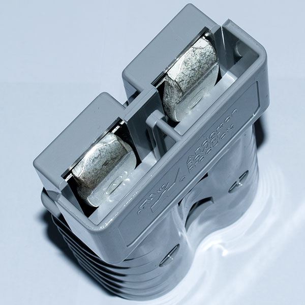 Anderson SB350 Connector, 350A / 600V Anderson Power Product