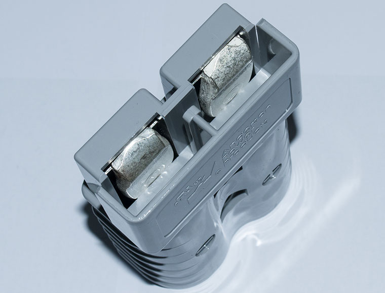 Anderson SB350 Connector, 350A / 600V Anderson Power Product