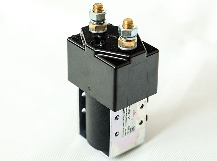 Albright SW180B-751 DC Contactor, 24V 200A CO, With Magnetic Blowout