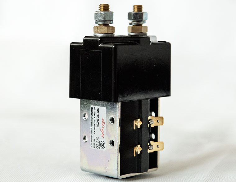 Albright SW180B-751 DC Contactor, 24V 200A CO, With Magnetic Blowout